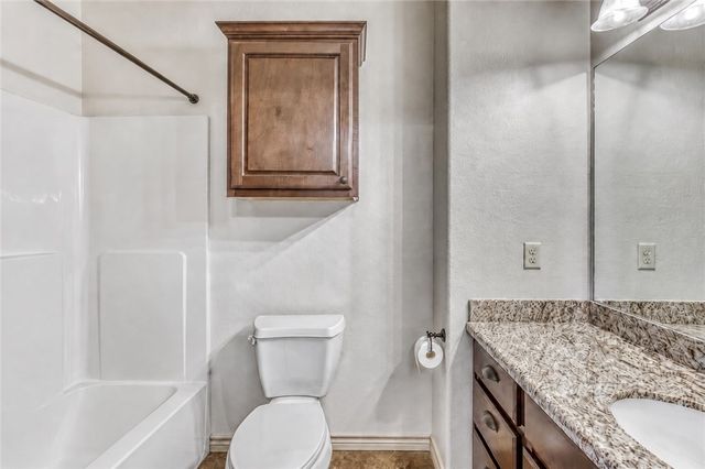 4311 Commando Trail, College Station, TX 77845