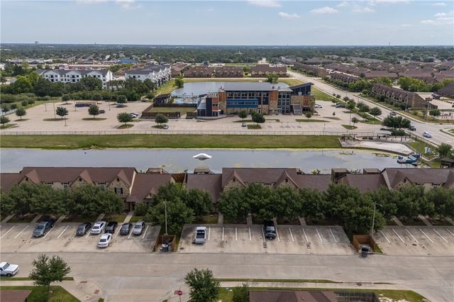 4311 Commando Trail, College Station, TX 77845