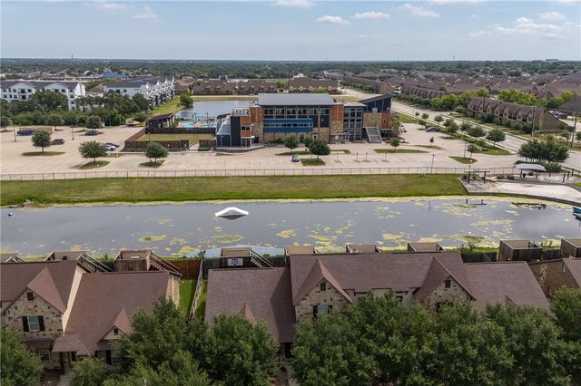 4311 Commando Trail, College Station, TX 77845