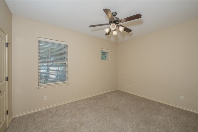 4311 Commando Trail, College Station, TX 77845