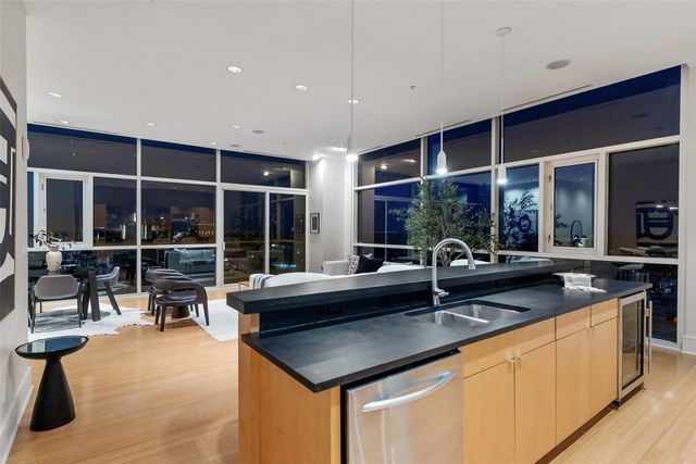555 E 5th ST 2901, Austin, TX 78701