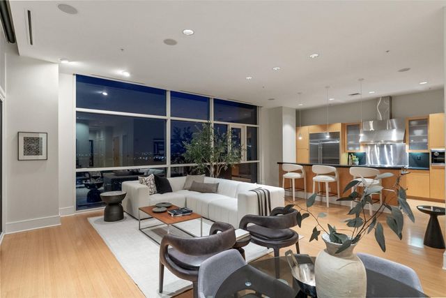 555 E 5th ST 2901, Austin, TX 78701