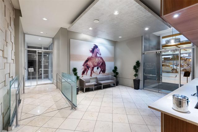 555 E 5th ST 2901, Austin, TX 78701