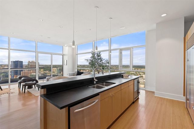 555 E 5th ST 2901, Austin, TX 78701