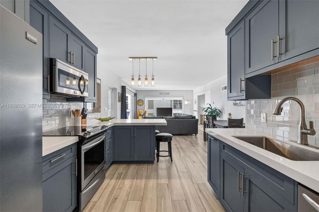 1203 Hillsboro Mile P2, Hillsboro Beach, FL 33062