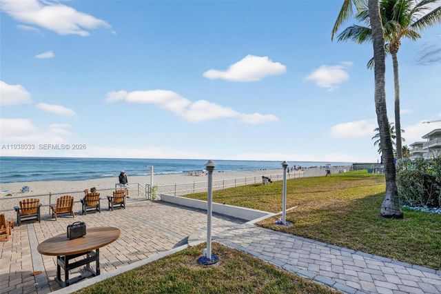 1203 Hillsboro Mile P2, Hillsboro Beach, FL 33062