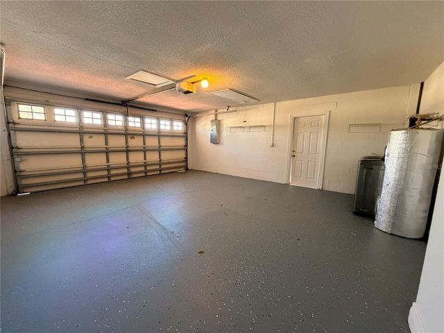 412 DIAMOND RIDGE DRIVE, Auburndale, FL 33823