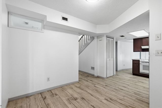 2270 SE 34TH STREET, Ocala, FL 34471