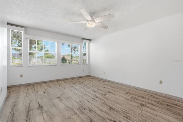 2270 SE 34TH STREET, Ocala, FL 34471
