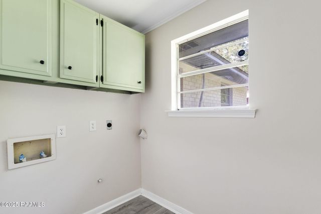 829 Choctaw Drive, Opelousas, LA 70570