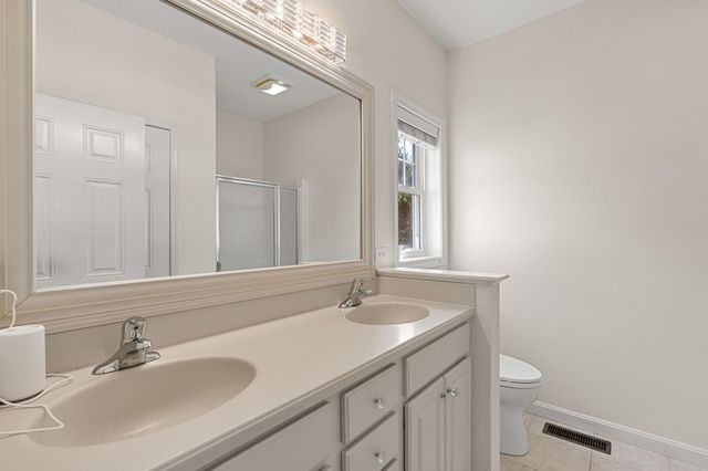 1 Tarleton Lane, Amherst, NH 03031