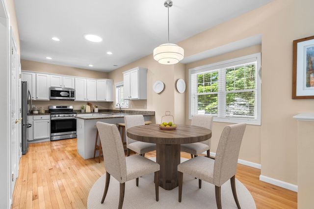 1 Tarleton Lane, Amherst, NH 03031