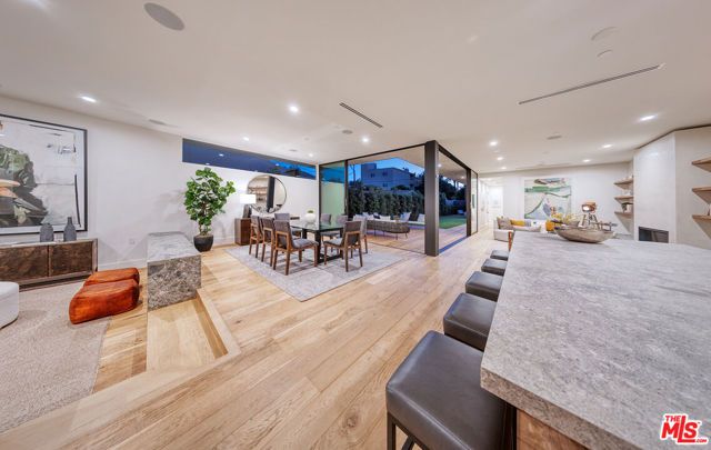 3985 Mclaughlin Avenue, Los Angeles, CA 90066