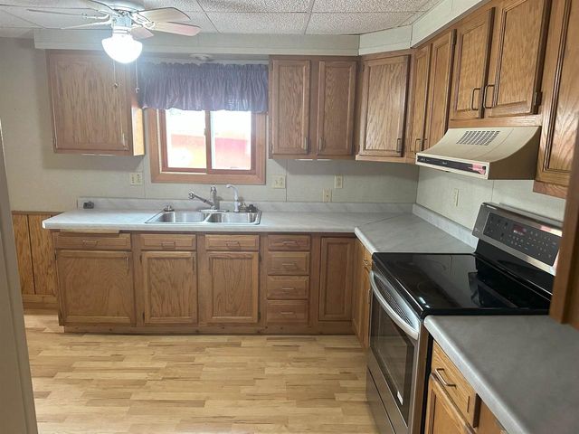 1011 OVIATT STREET, Kaukauna, WI 54130