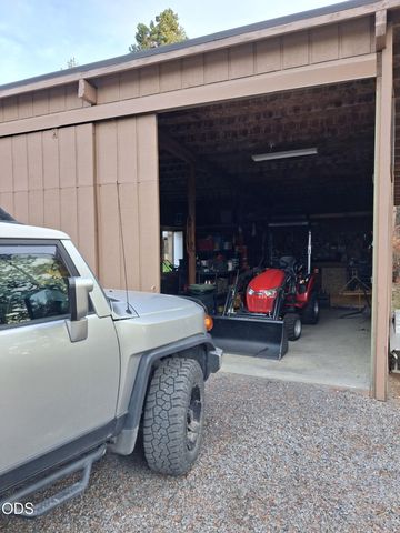 53465 Kokanee Lane, La Pine, OR 97739