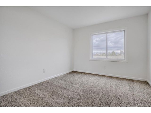 5171 S Buchanan St, Aurora, CO 80016