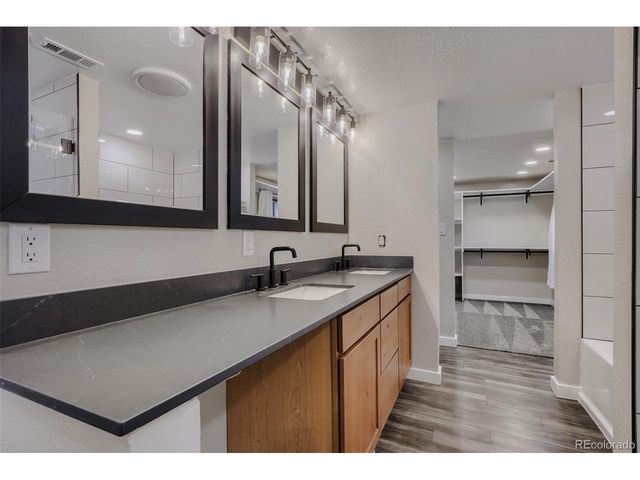 5171 S Buchanan St, Aurora, CO 80016