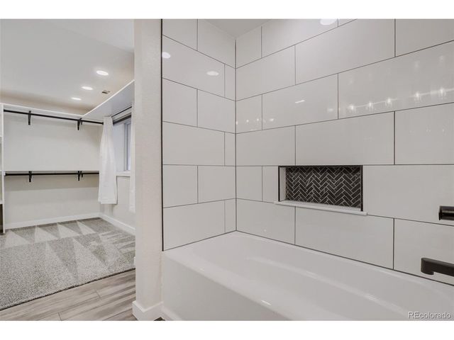 5171 S Buchanan St, Aurora, CO 80016