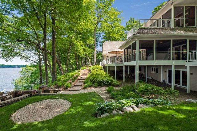 6306 Maple Ridge, Excelsior, MN 55331
