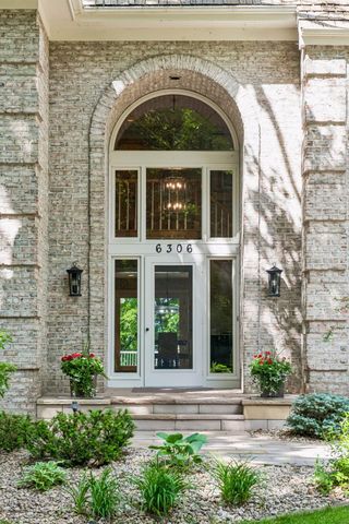 6306 Maple Ridge, Excelsior, MN 55331