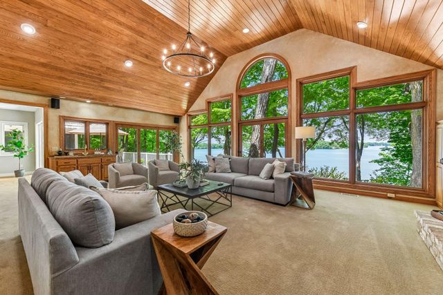 6306 Maple Ridge, Excelsior, MN 55331