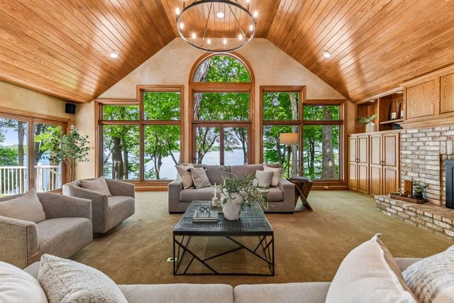 6306 Maple Ridge, Excelsior, MN 55331