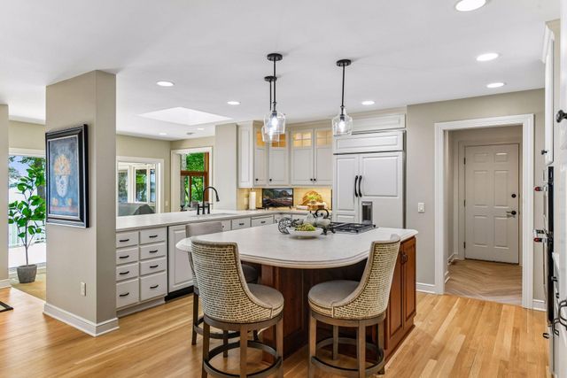 6306 Maple Ridge, Excelsior, MN 55331