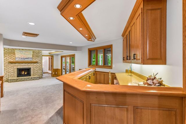 6306 Maple Ridge, Excelsior, MN 55331