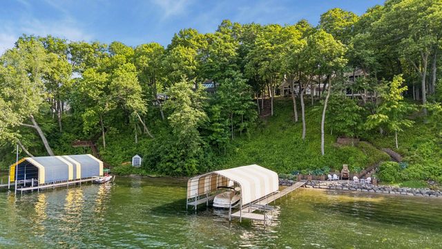 6306 Maple Ridge, Excelsior, MN 55331