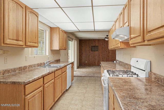 3225 Silver State Avenue, Fallon, NV 89406