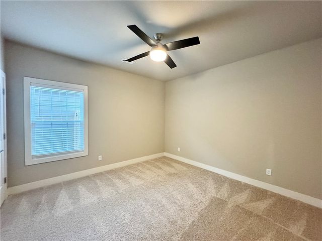 1011 NE Heights Lane, Bentonville, AR 72712