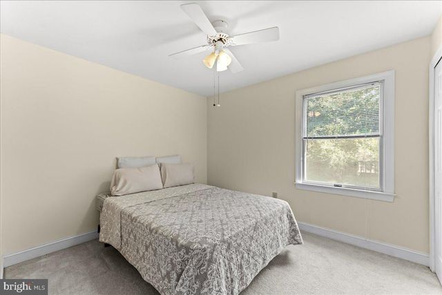 211 CULLEN WAY, Newark, DE 19711