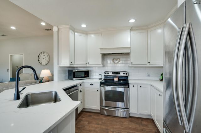 5019 BAYBERRY DRIVE, Wichita Falls, TX 76310