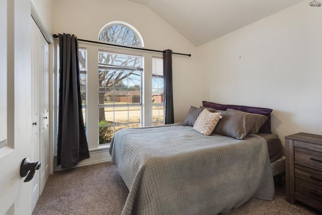 5019 BAYBERRY DRIVE, Wichita Falls, TX 76310