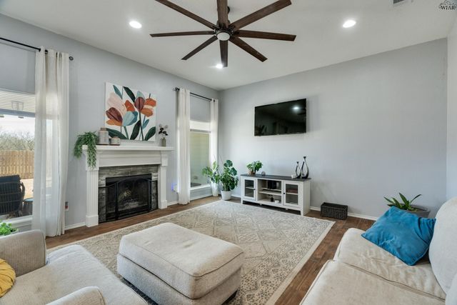 5019 BAYBERRY DRIVE, Wichita Falls, TX 76310