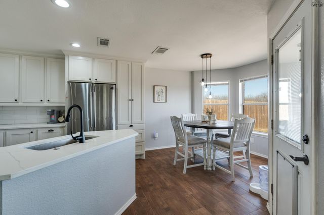 5019 BAYBERRY DRIVE, Wichita Falls, TX 76310