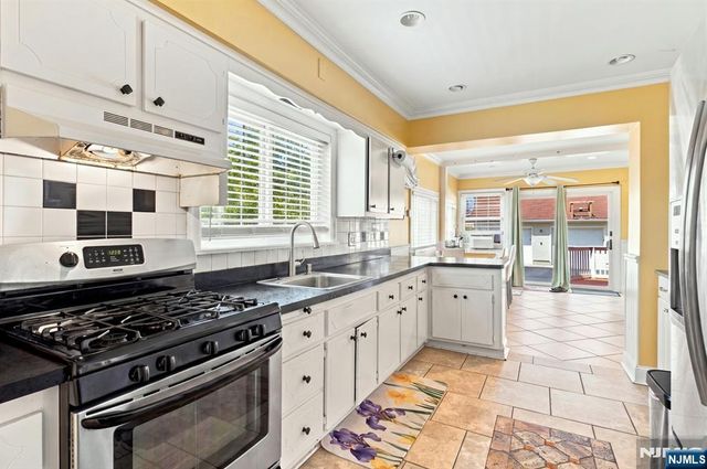 31 Meade Street, West Orange, NJ 07052