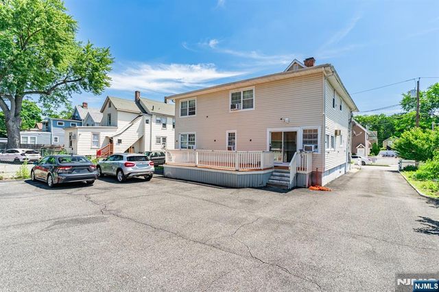31 Meade Street, West Orange, NJ 07052
