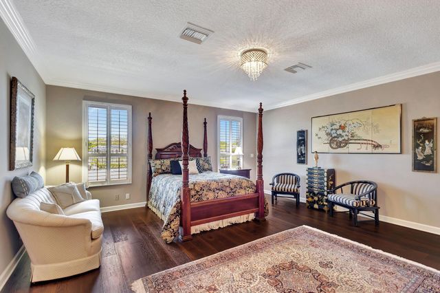 6249 Woodcutter Court, Palm Beach Gardens, FL 33418