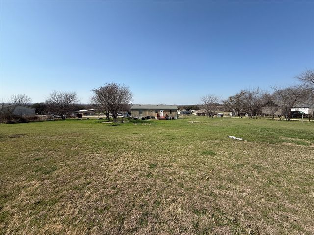 167 Blue Sky Lane, Springtown, TX 76082