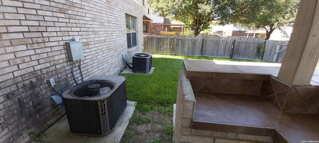 6638 Old Theater, San Antonio, TX 78242