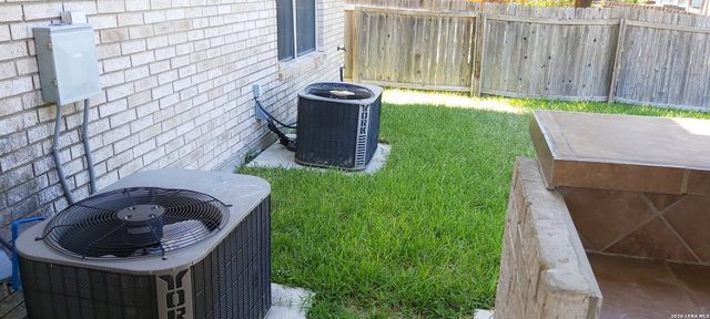 6638 Old Theater, San Antonio, TX 78242