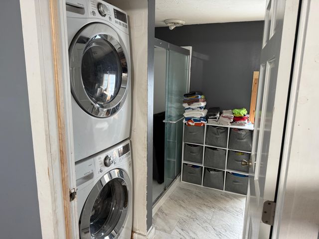 1111 4TH Avenue, Council Bluffs, IA 51501