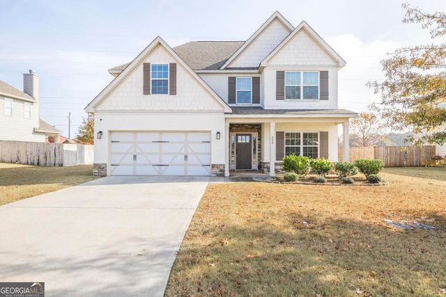 325 Pearl Moss Lane, Kathleen, GA 31047