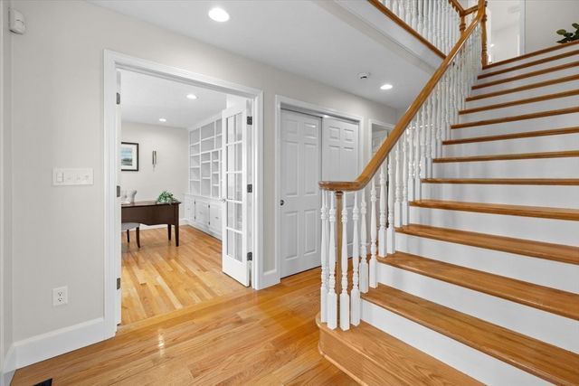 10 Fatima Dr, Ashland, MA 01721