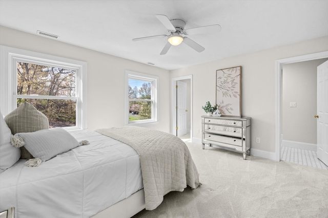 10 Fatima Dr, Ashland, MA 01721