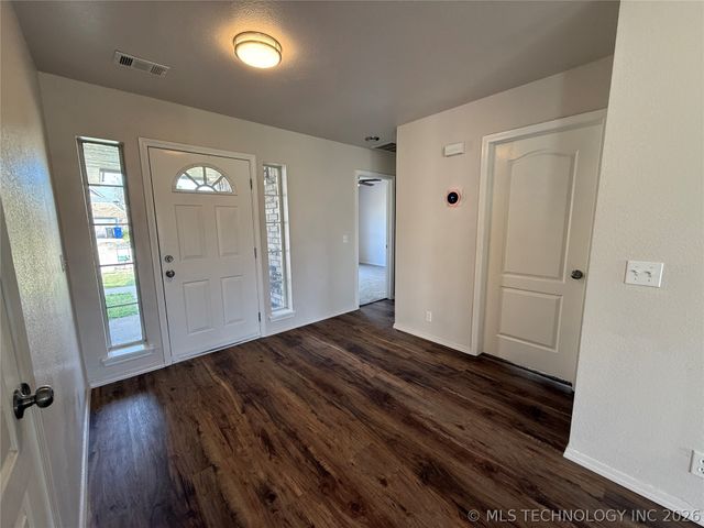 3728 S 195th Avenue, Broken Arrow, OK 74014