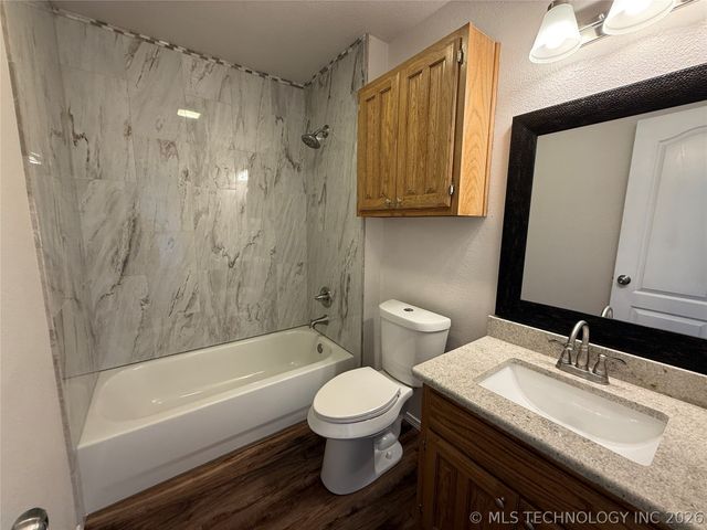 3728 S 195th Avenue, Broken Arrow, OK 74014