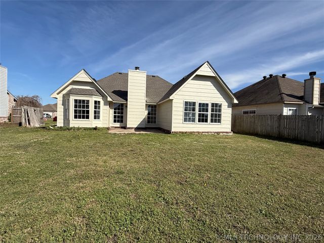 3728 S 195th Avenue, Broken Arrow, OK 74014