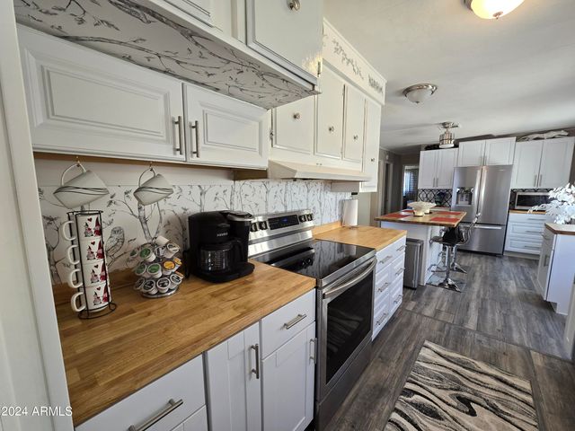 10201 N 99TH Avenue 23A, Peoria, AZ 85345